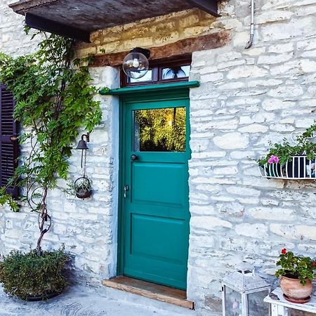 코르테밀리아 A Casa Di Anna B&B 외부 사진