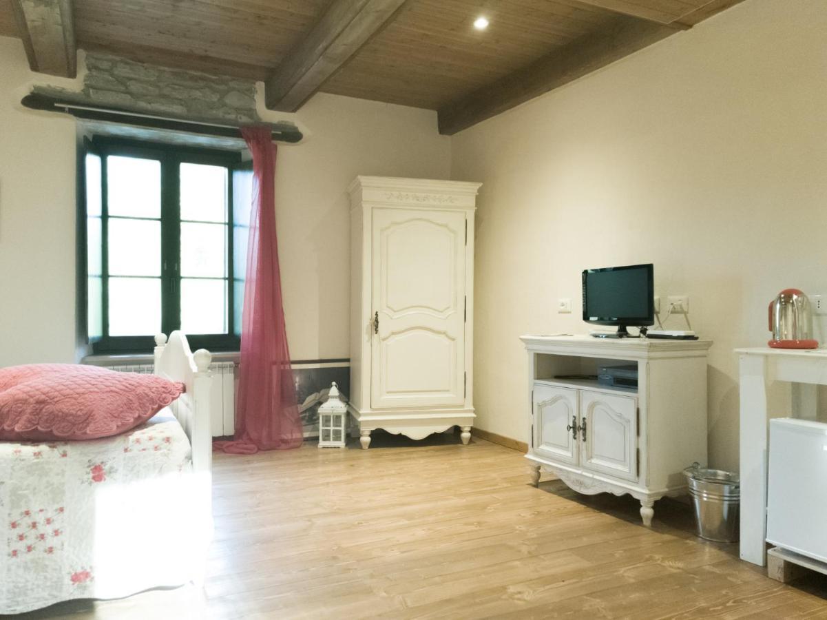 코르테밀리아 A Casa Di Anna B&B 외부 사진